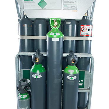 Photo of cylinders and cylinder packs